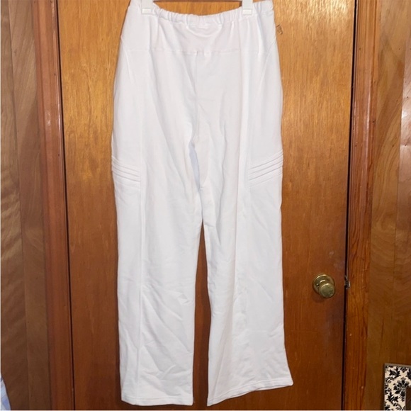 •FREE PEOPLE MOVEMENT•NWT WHITE DRAWSTRING WAISTBAND WIDE LEG JOGGER SIZE LARGE - Picture 4 of 10